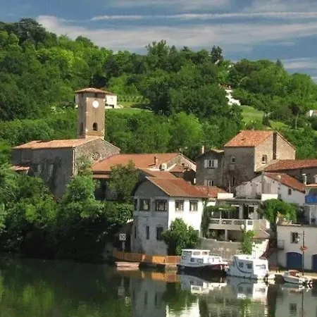 Grande Maison En Pierre Avec Piscine A Penne-dʼAgenais